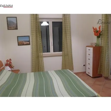 Parco Meridiana Villa *