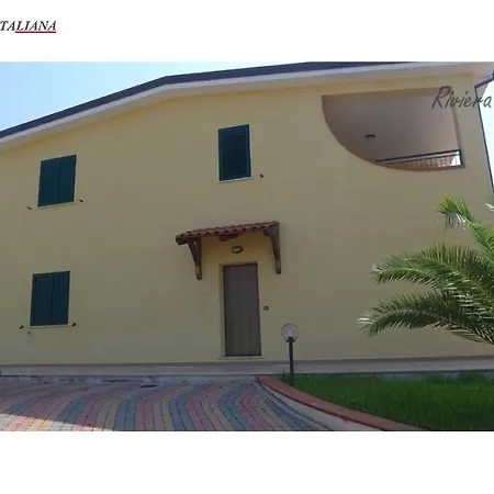 Parco Meridiana Villa *