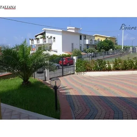 Parco Meridiana Villa