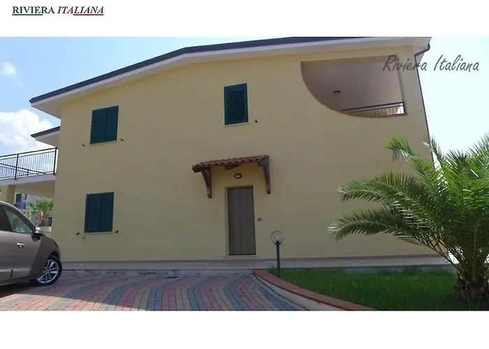 Parco Meridiana Villa *